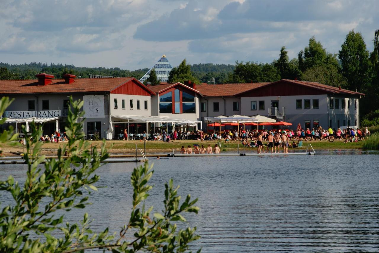 Hasse Pa Sjoekanten Hotell & Restaurang Jönköping Eksteriør bilde